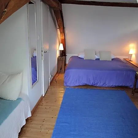 Au Moulin Geant Bed & Breakfast