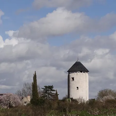Au Moulin Geant